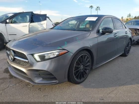 ������ Mercedes-Benz A 220