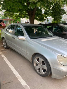 Mercedes-Benz 220 | Mobile.bg � ����� ������ 4