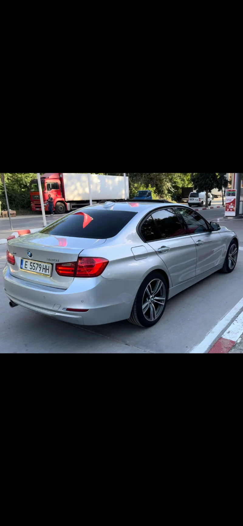 BMW 320 Xdrive, снимка 10 - Автомобили и джипове - 46972664