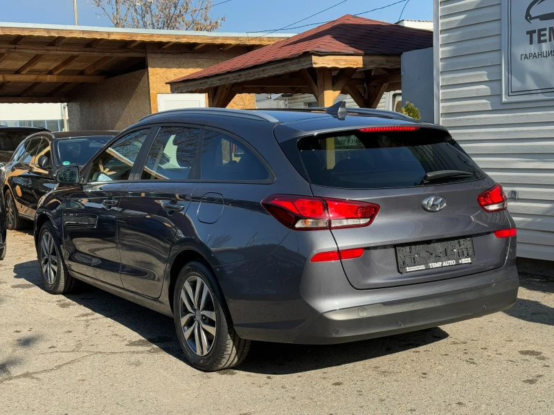 Hyundai I30 1.4I* 99к.с* 6ск* LED* СЕРВИЗНА КНИЖКА С ПЪЛНА ИСТ, снимка 7 - Автомобили и джипове - 48027201