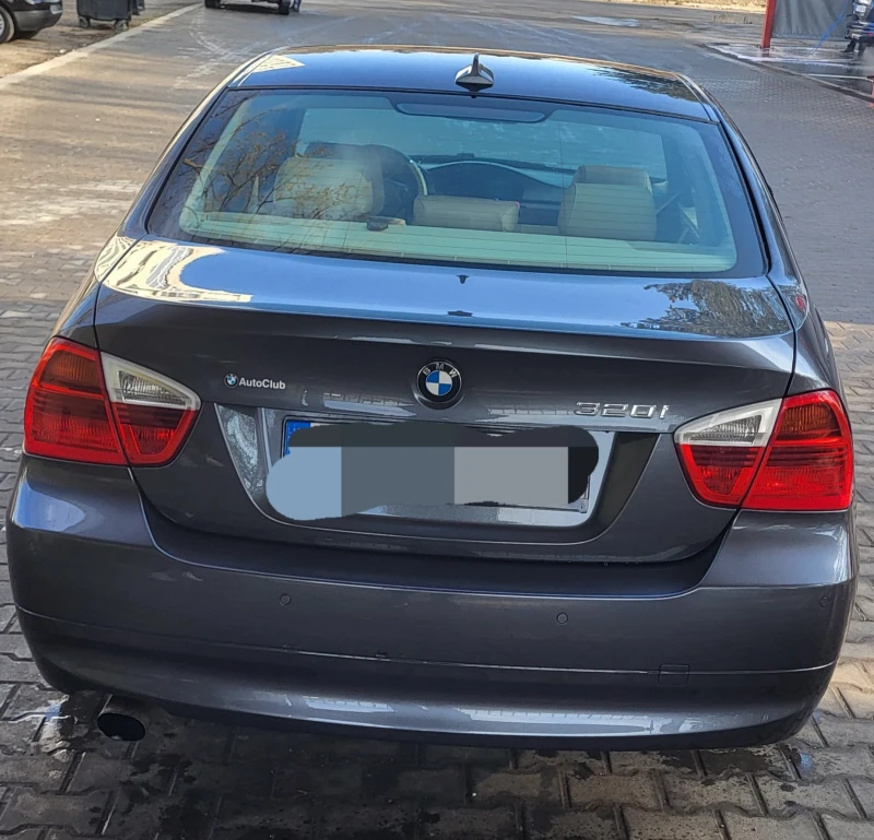 BMW 320 320i, снимка 4 - Автомобили и джипове - 48983288