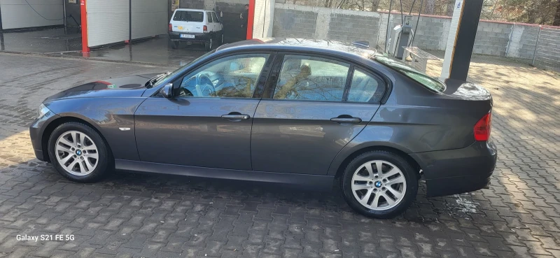 BMW 320 320i, снимка 2 - Автомобили и джипове - 48983288