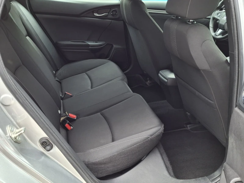 Honda Civic 1.0 VTEC Comfort Turbo MT, снимка 16 - Автомобили и джипове - 51188373