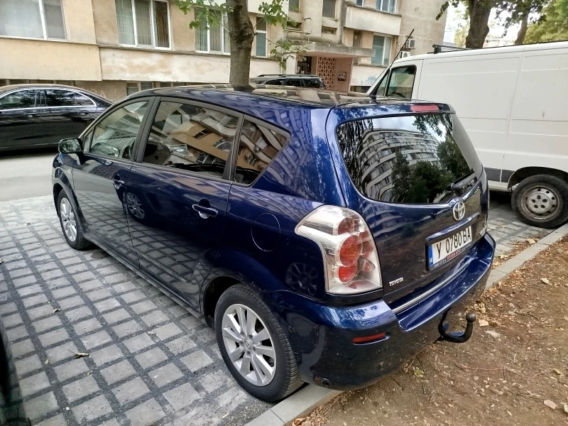 Toyota Corolla verso 1.6 110к.с., снимка 4 - Автомобили и джипове - 52561876