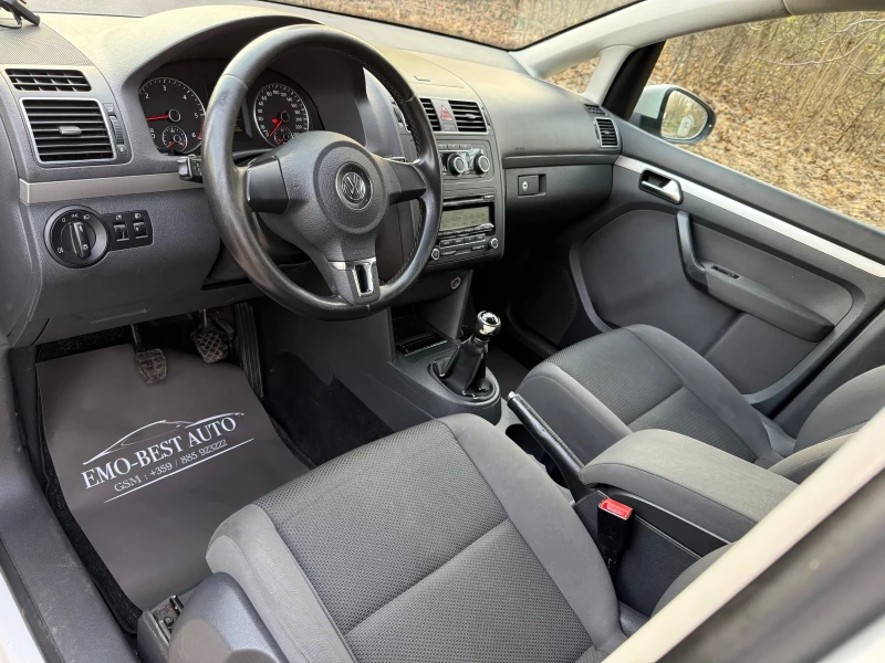 VW Touran 1.6tdi* 6скорости* КЛИМА, снимка 9 - Автомобили и джипове - 52847440