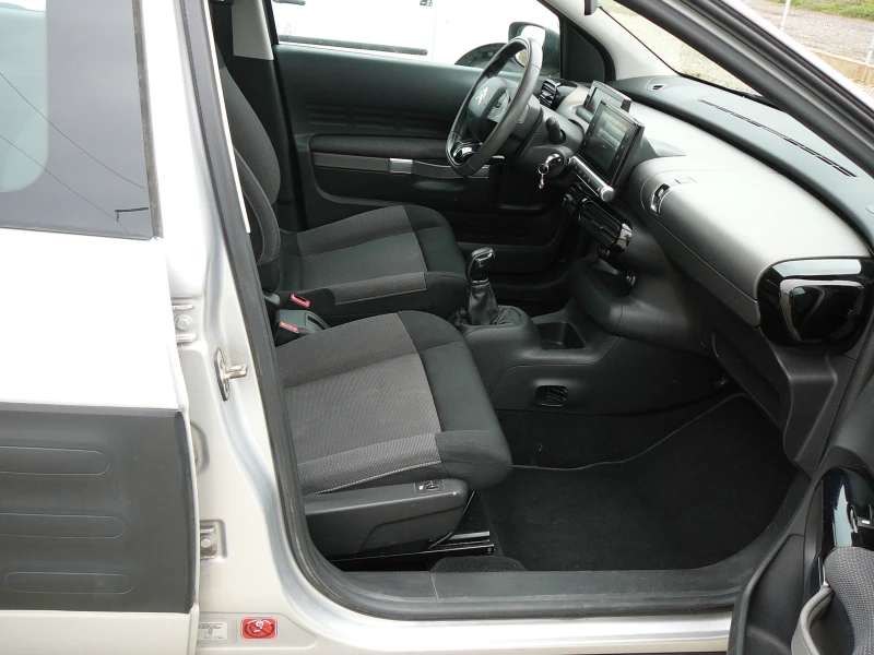 Citroen C4 Cactus 1.6 hdi 99к.с., снимка 8 - Автомобили и джипове - 53387519