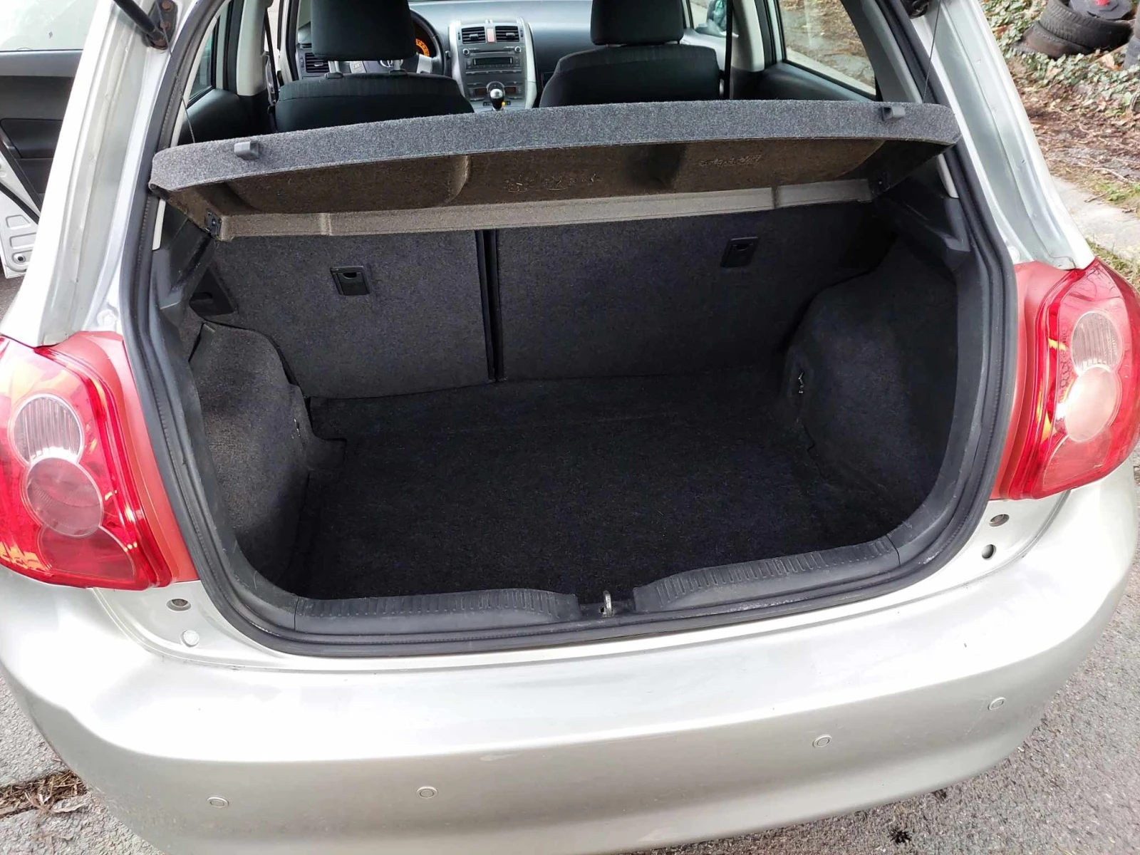 Toyota Auris 1,4i 97ps  | Mobile.bg   13