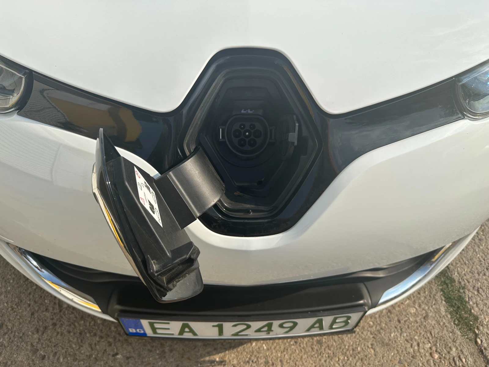 Renault Zoe  - изображение 10