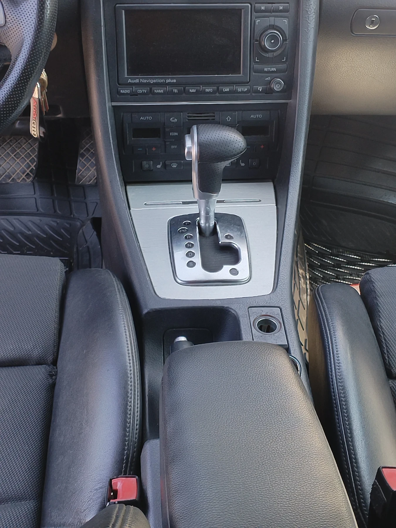 Audi A4 Б7 3.0 204 - изображение 9