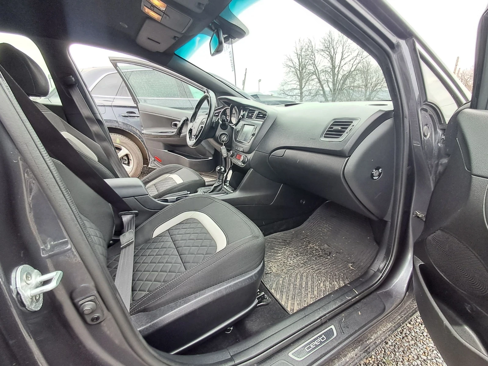 Kia Ceed 1.6CRDI GT -LINE | Mobile.bg � ����������� 10