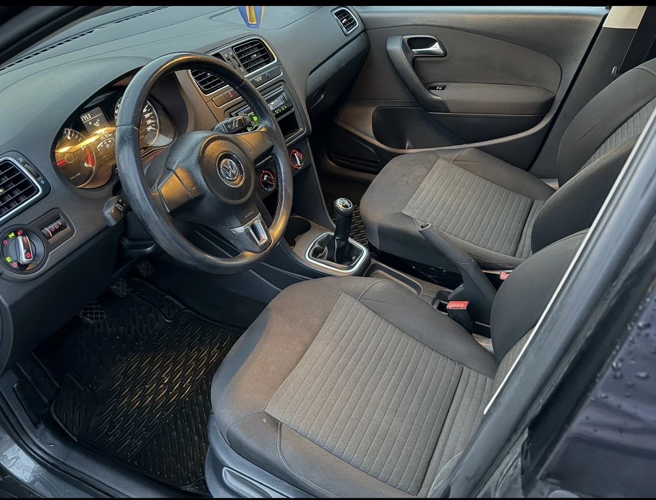 VW Polo  - изображение 7