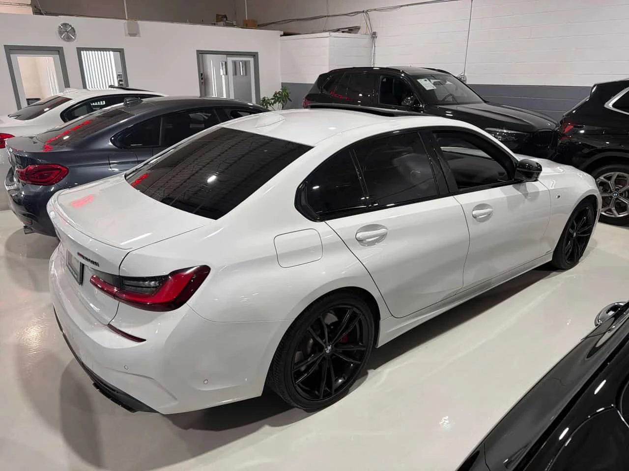 BMW 340 M340i xDrive  CARFAX | Mobile.bg � ����������� 3