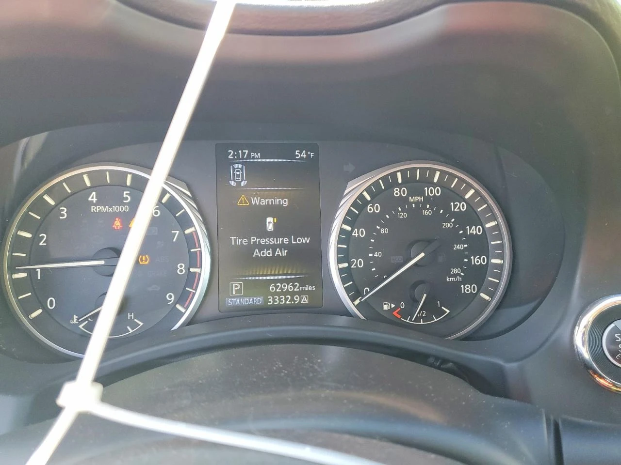 Infiniti Q50 LUXE, снимка 10 - Автомобили и джипове - 53910726