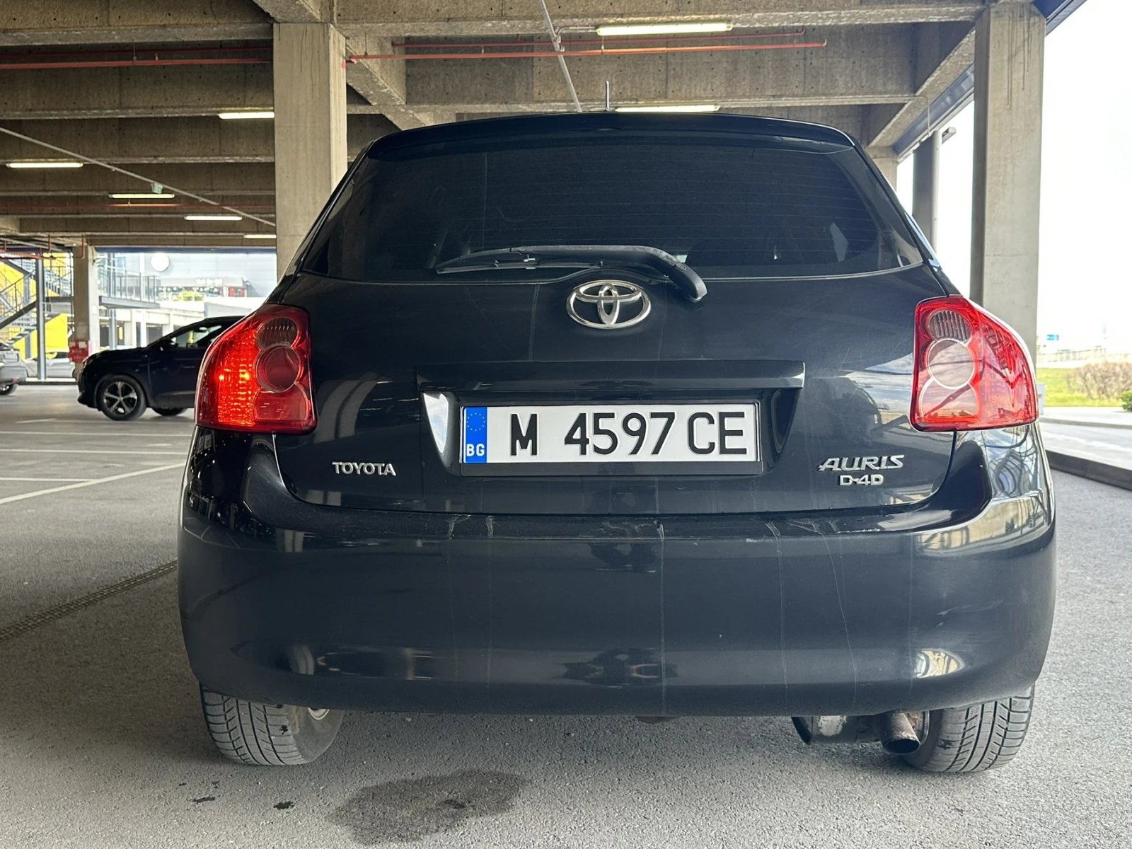Toyota Auris 2.2d, снимка 6 - Автомобили и джипове - 54016069