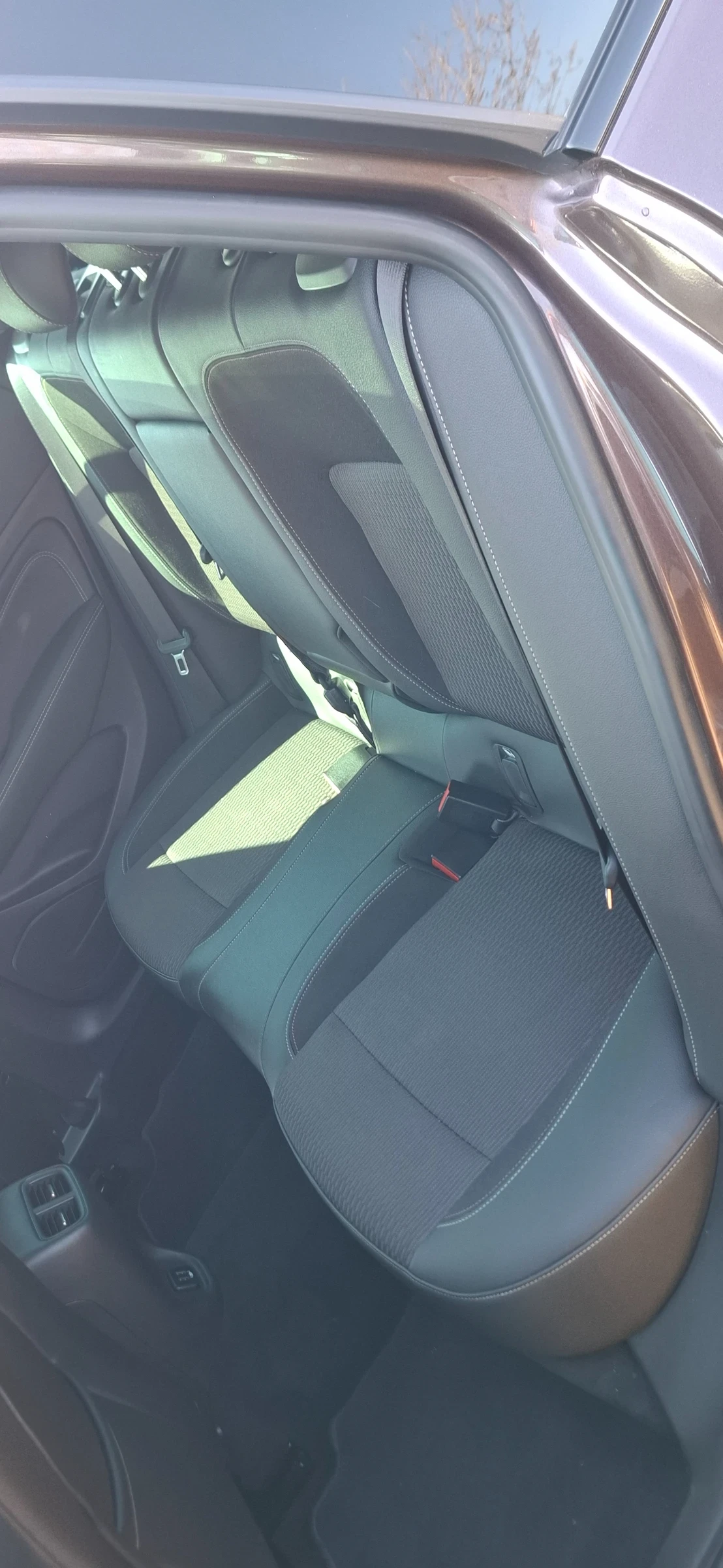 Opel Insignia 2.0 Turbo 4x4 Led Bosse Automat Brembo, снимка 10 - Автомобили и джипове - 54097519