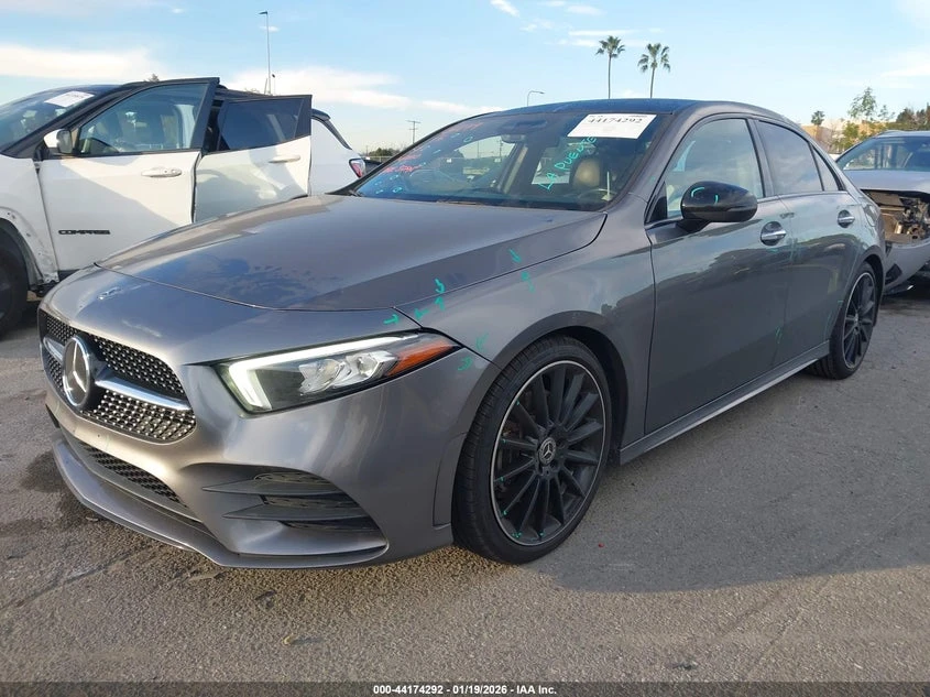 Mercedes-Benz A 220 2l