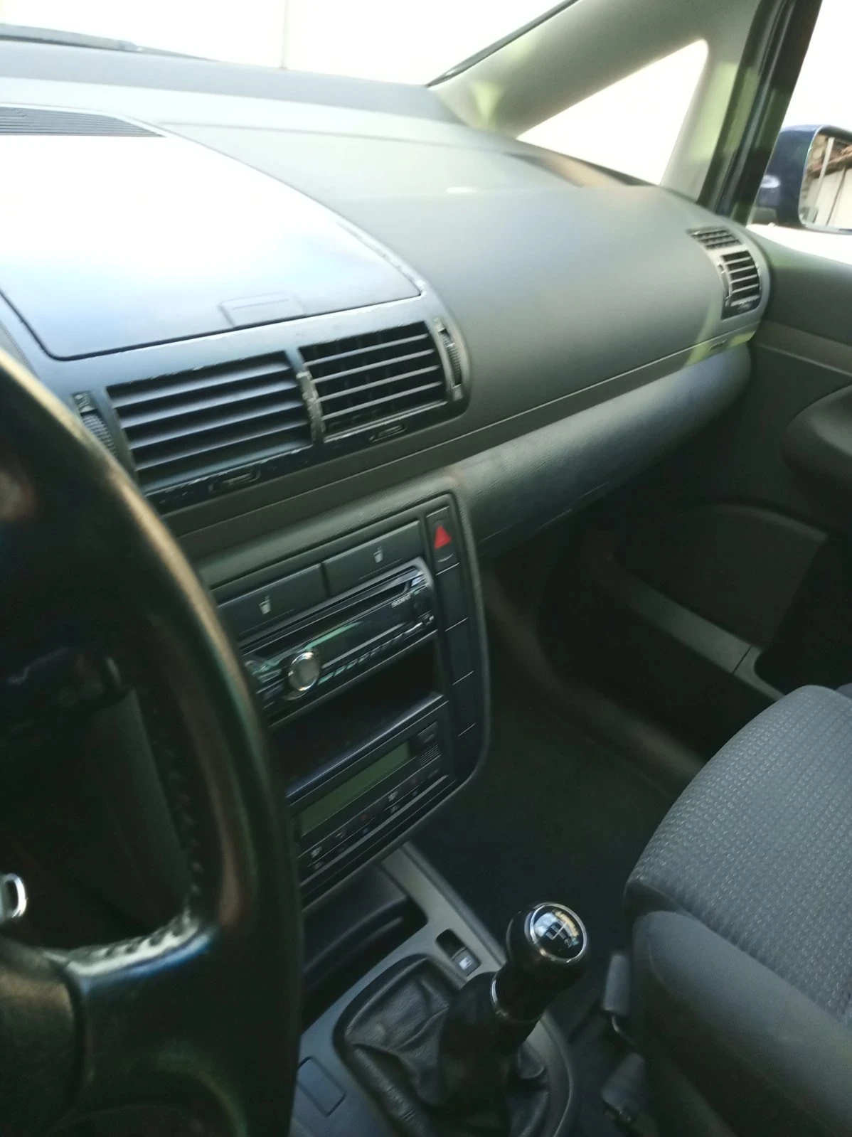 VW Sharan, снимка 4 - Автомобили и джипове - 54793067