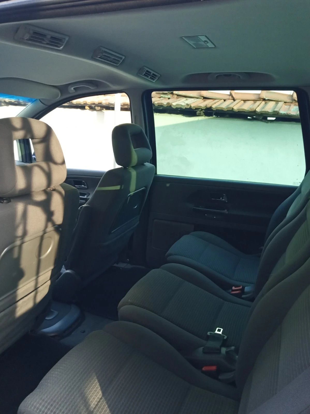 VW Sharan, снимка 7 - Автомобили и джипове - 54793067