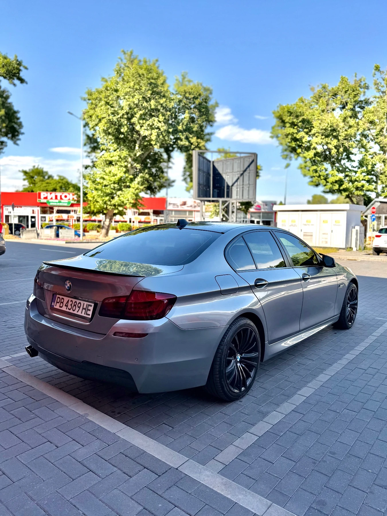 BMW 530 Mpack Сменени вериги, снимка 5 - Автомобили и джипове - 54802009