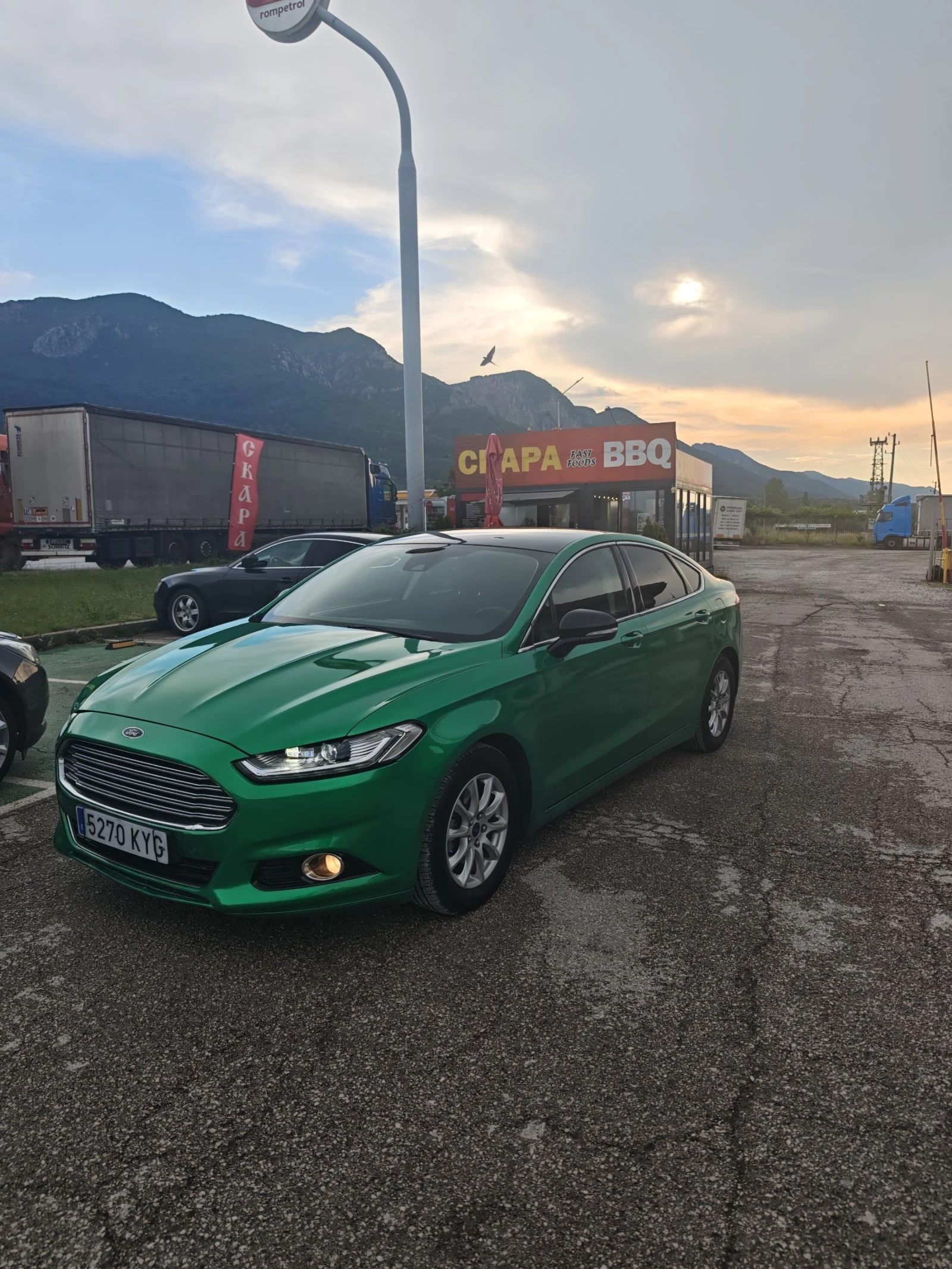 Ford Mondeo Хибрид , снимка 3 - Автомобили и джипове - 55003049