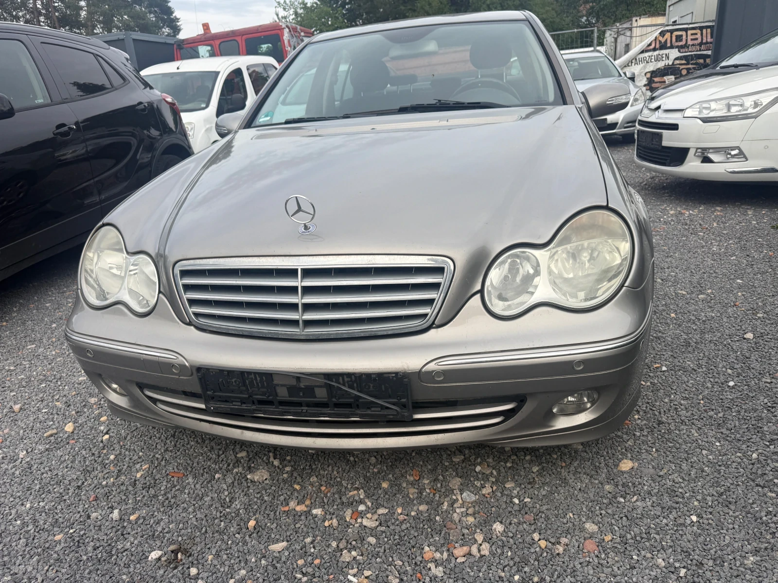 Mercedes-Benz C 180