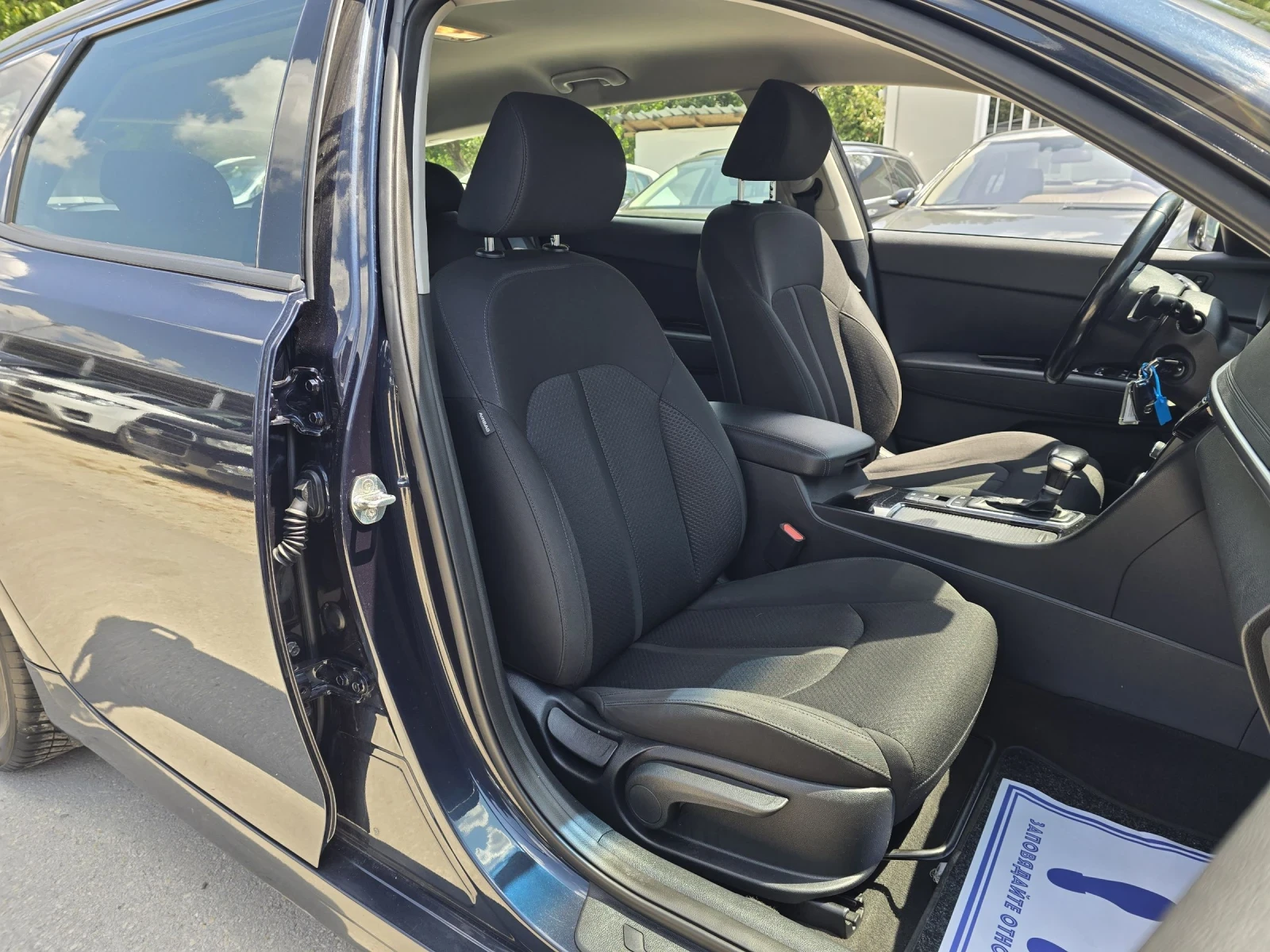 Kia Optima 1.7crdi 142к.с Камера Топ състояние , снимка 12 - Автомобили и джипове - 55324451