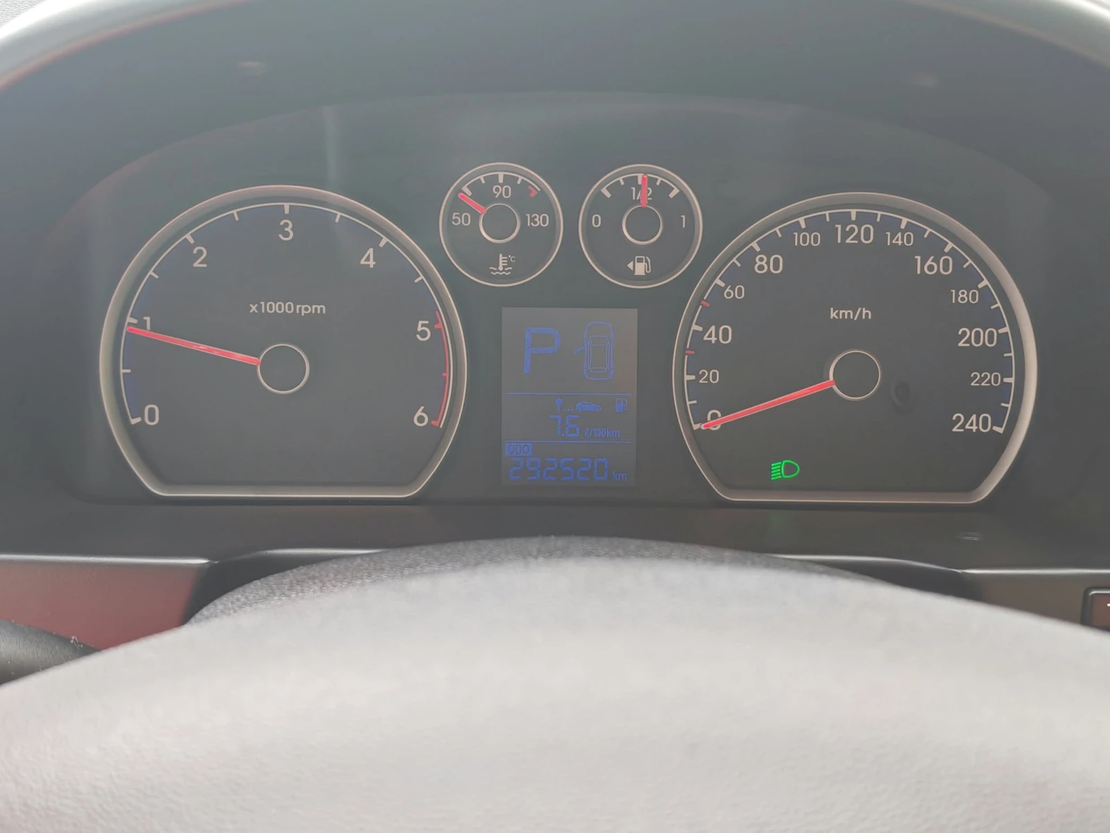 Hyundai I30 CRDI, снимка 6 - Автомобили и джипове - 56274935