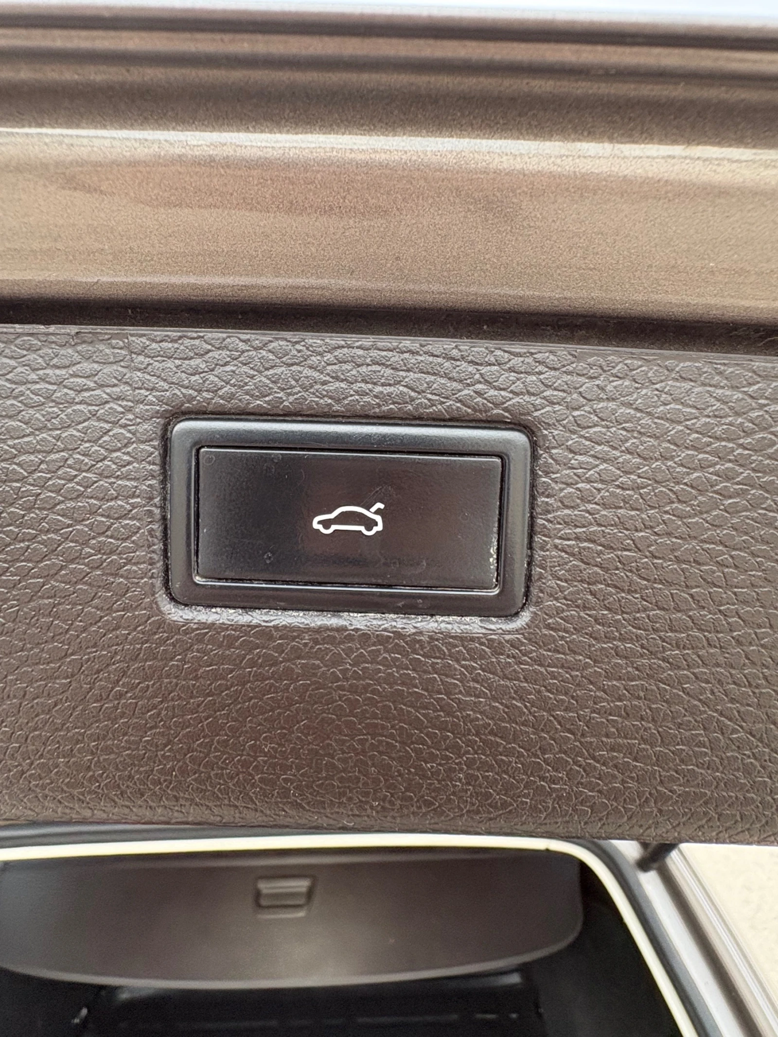 VW Passat, снимка 5 - Автомобили и джипове - 56451719