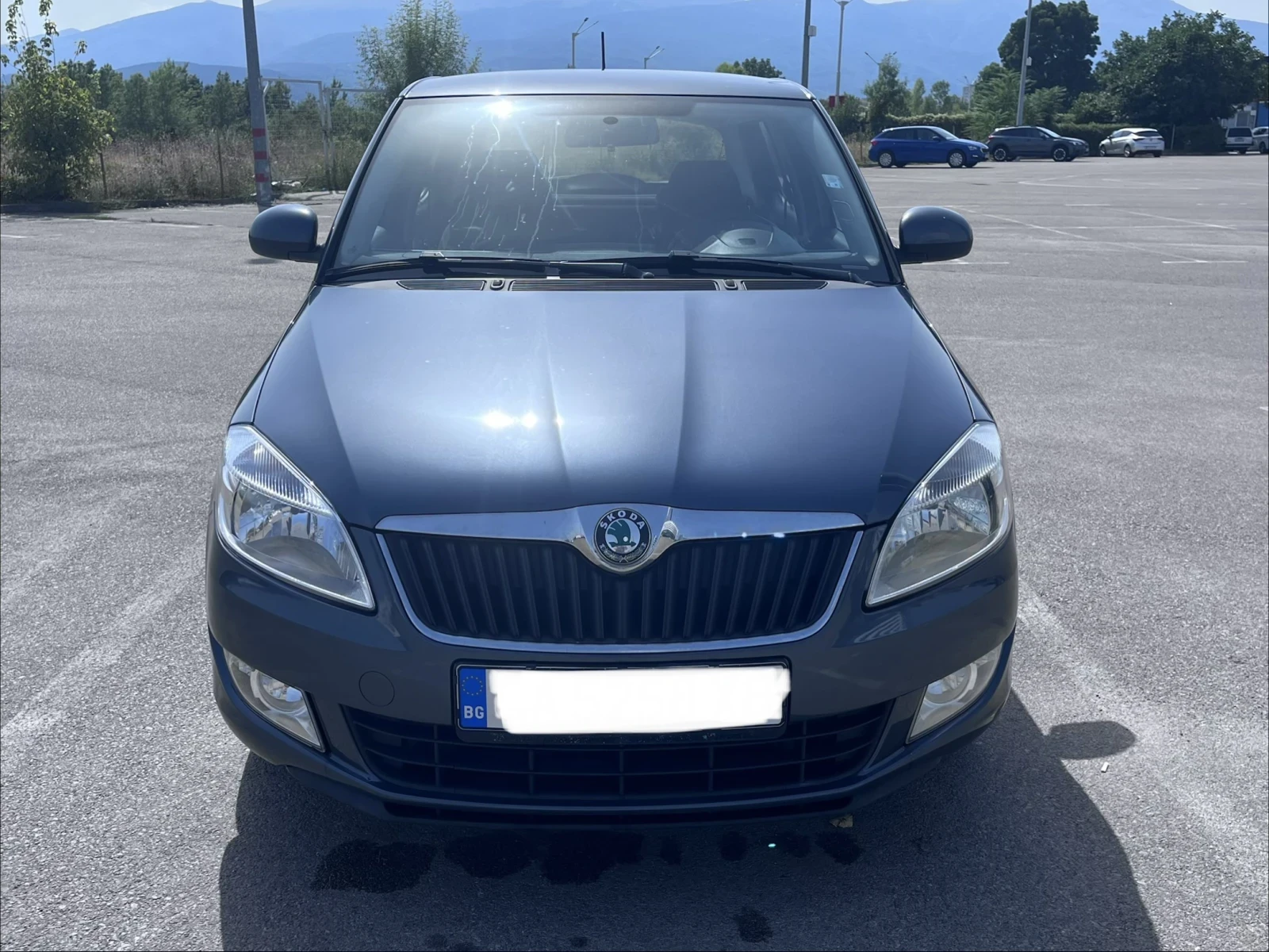 Skoda Fabia 1.2 HTP FACELIFT , снимка 2 - Автомобили и джипове - 56641538