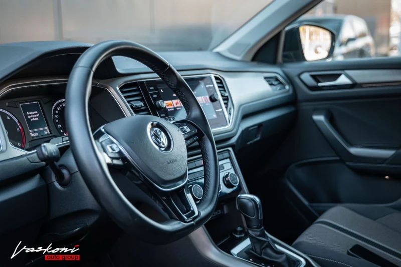 VW T-Roc 2.0 TDI, снимка 6 - Автомобили и джипове - 52835951