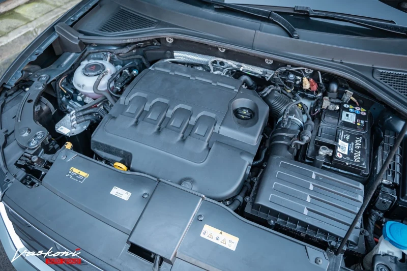 VW T-Roc 2.0 TDI, снимка 14 - Автомобили и джипове - 52835951