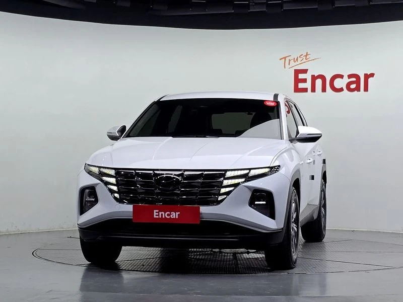 Hyundai Tucson Modern 2WD| 230к.с.| ВКЛ.ТЕХНОТЕСТ, снимка 3 - Автомобили и джипове - 55099191