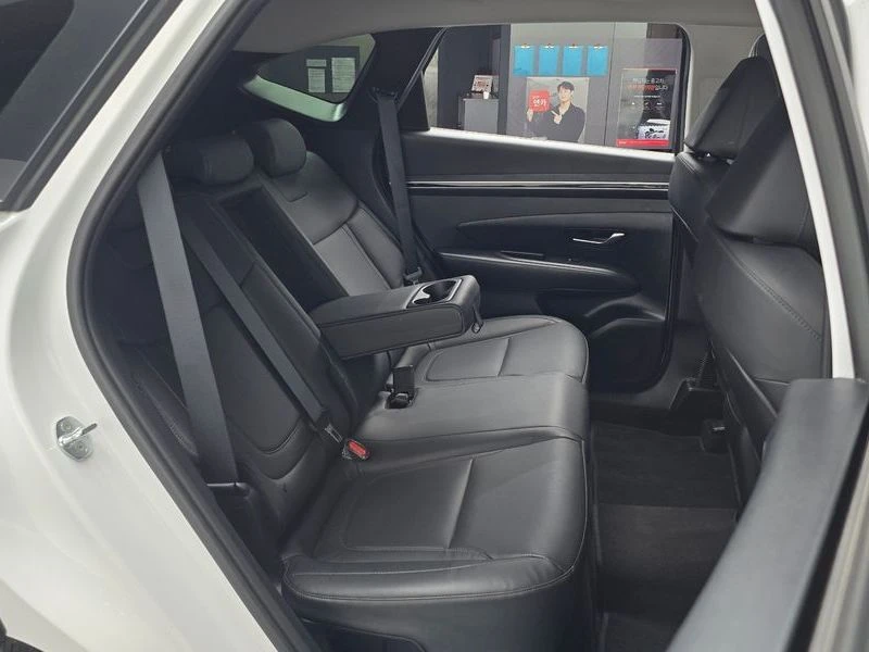 Hyundai Tucson Modern 2WD| 230к.с.| ВКЛ.ТЕХНОТЕСТ, снимка 11 - Автомобили и джипове - 55099191