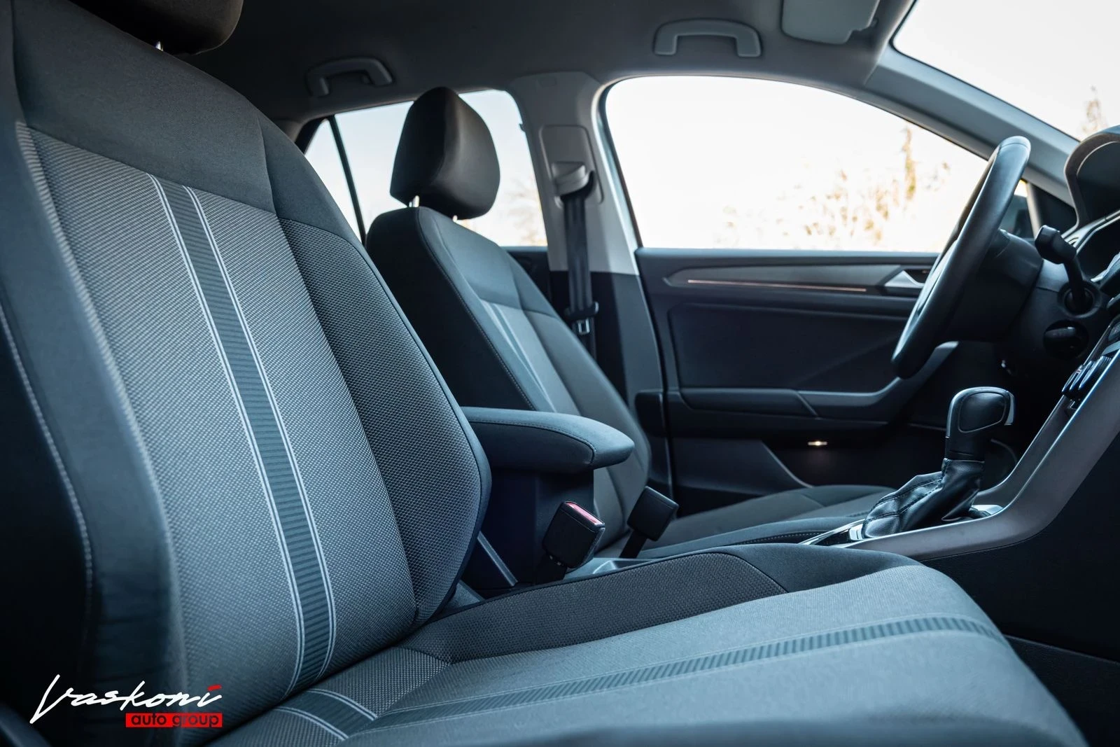 VW T-Roc 2.0 TDI | Mobile.bg � ����������� 15