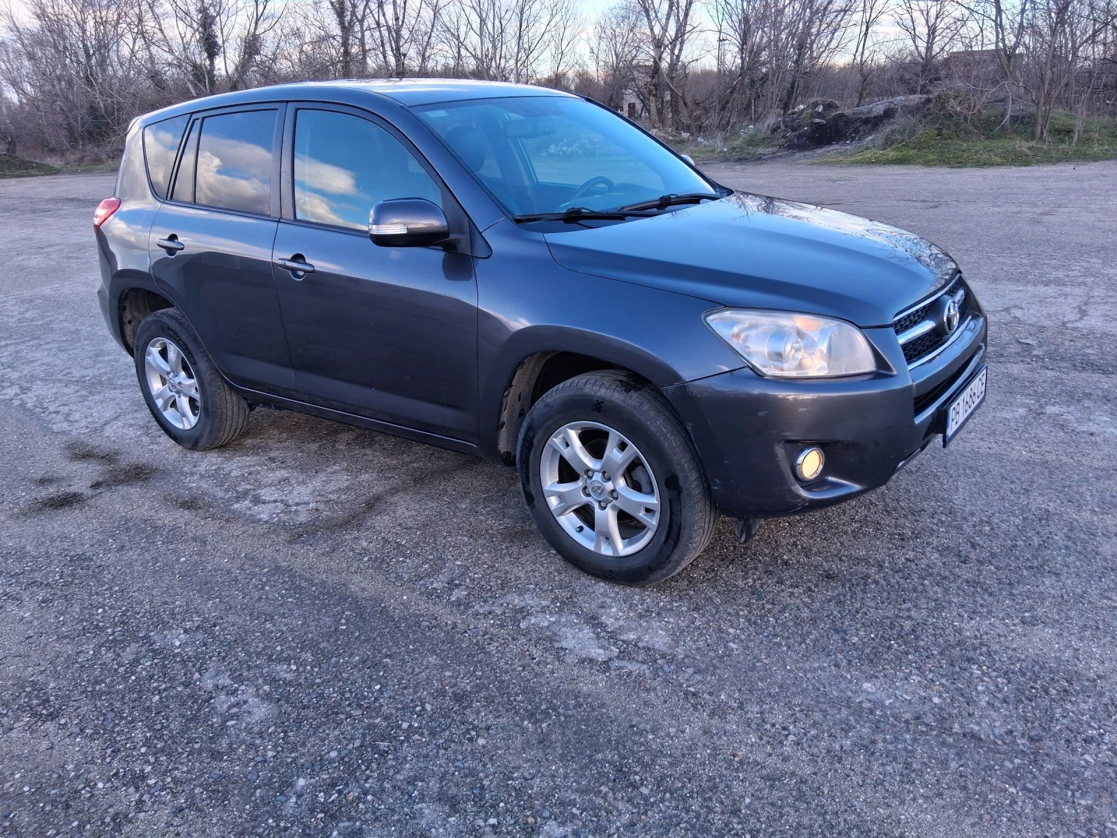 Toyota Rav4 2.2 | Mobile.bg � ����������� 14