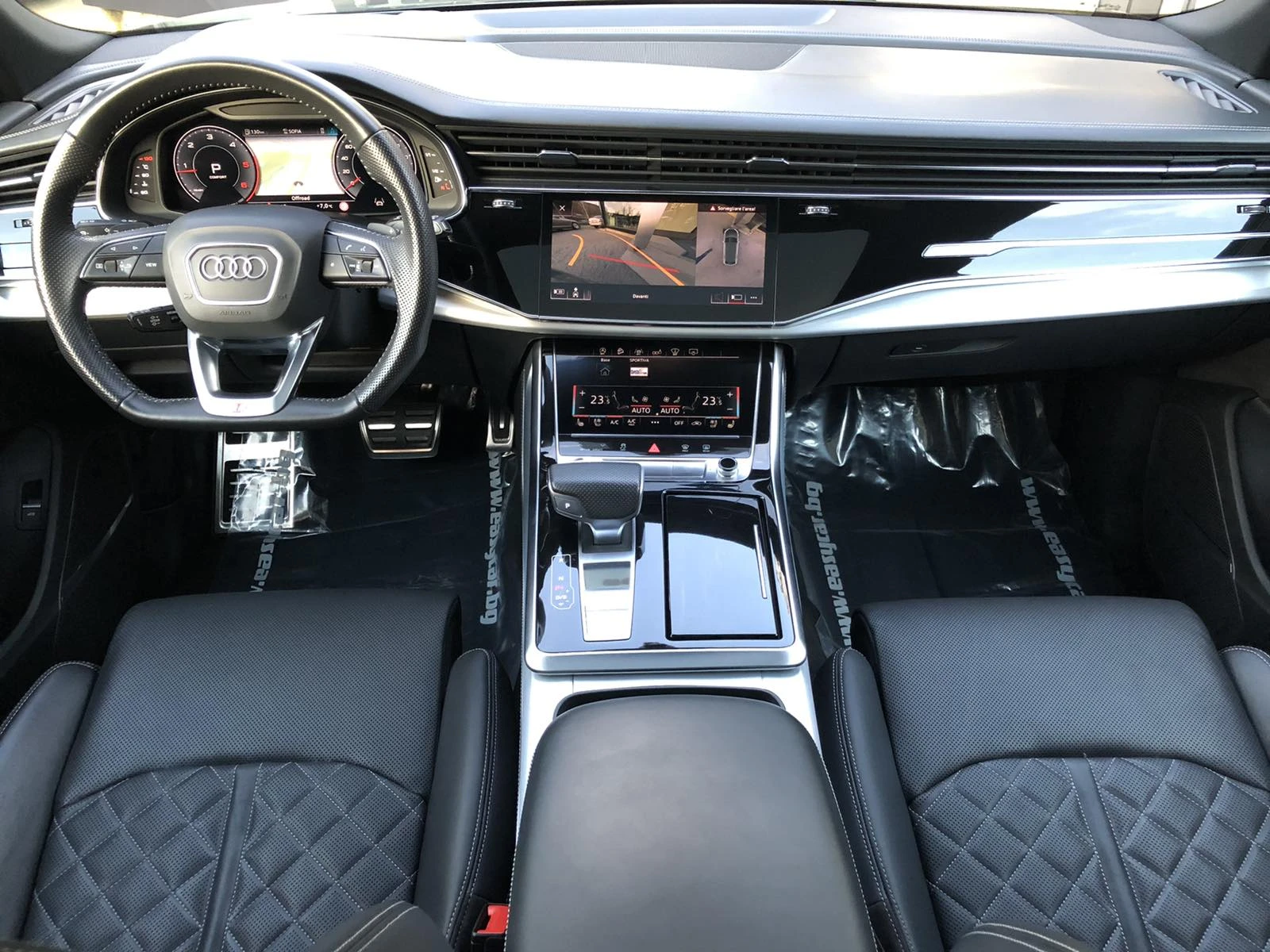 Audi Q8 S Line/PANO/CAMERA/B&O/, снимка 10 - Автомобили и джипове - 53783158