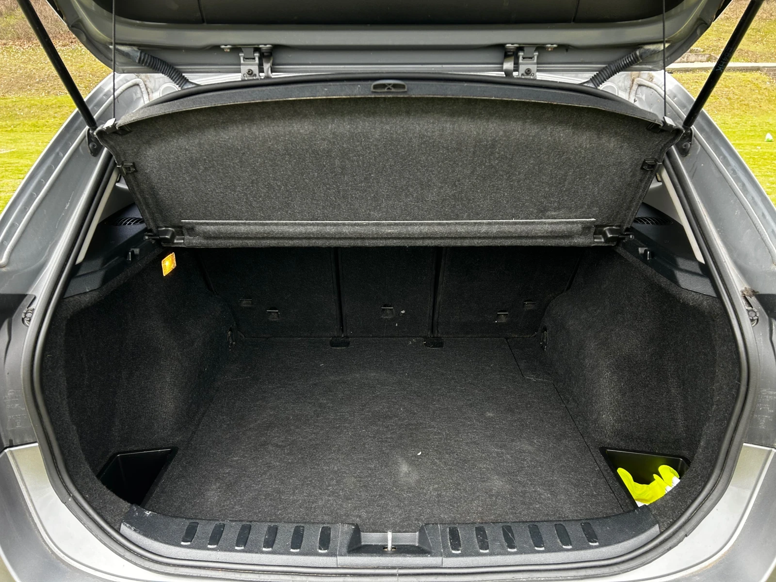 BMW X1 2.0d 143к.с.* ПОДГРЕВ* СЕРВИЗНА ИСТОРИЯ* , снимка 17 - Автомобили и джипове - 53917560