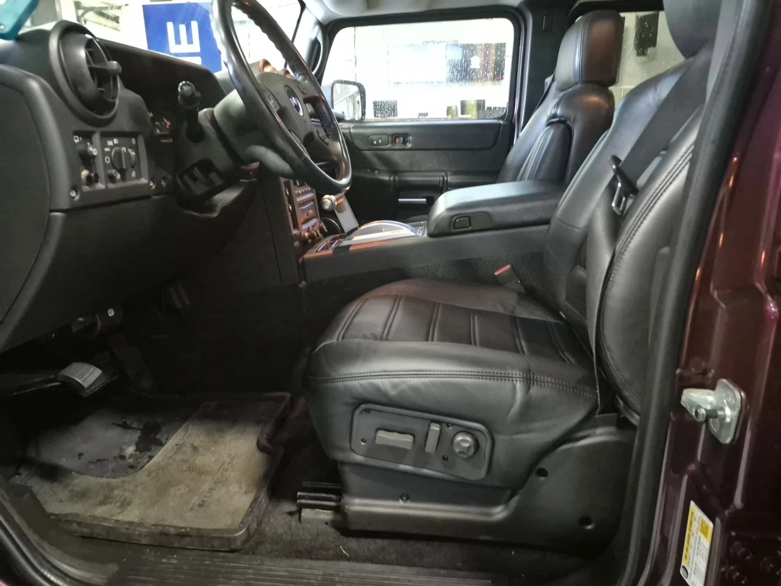 Hummer H2 6.0L 8cyl 4WD, снимка 4 - Автомобили и джипове - 53939431