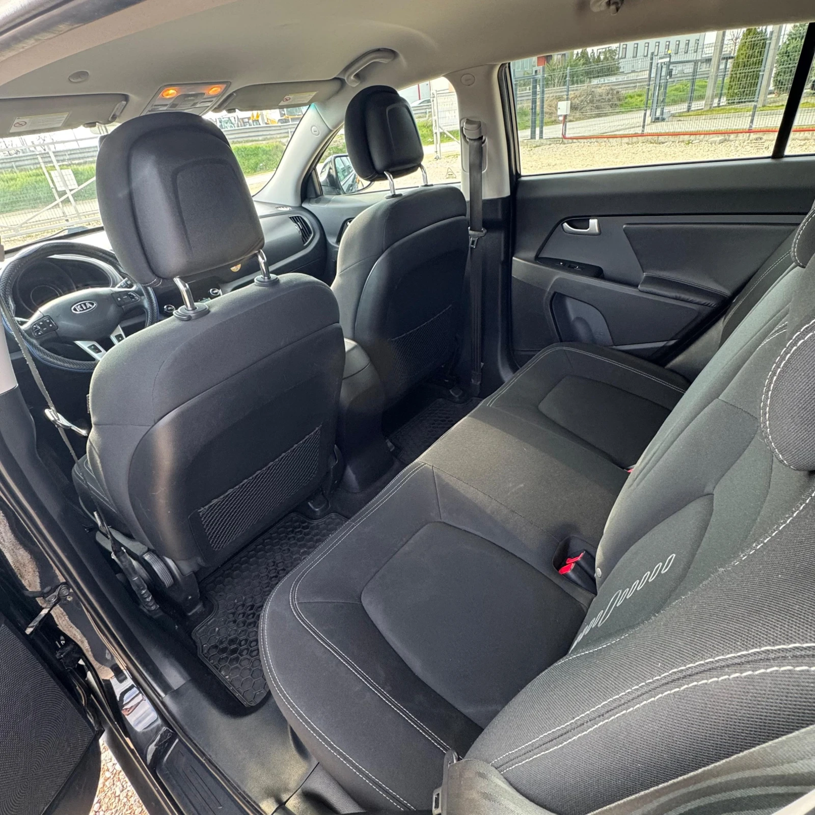 Kia Sportage 1.7 RDI, 4x4, Нов внос, , , снимка 13 - Автомобили и джипове - 53978398