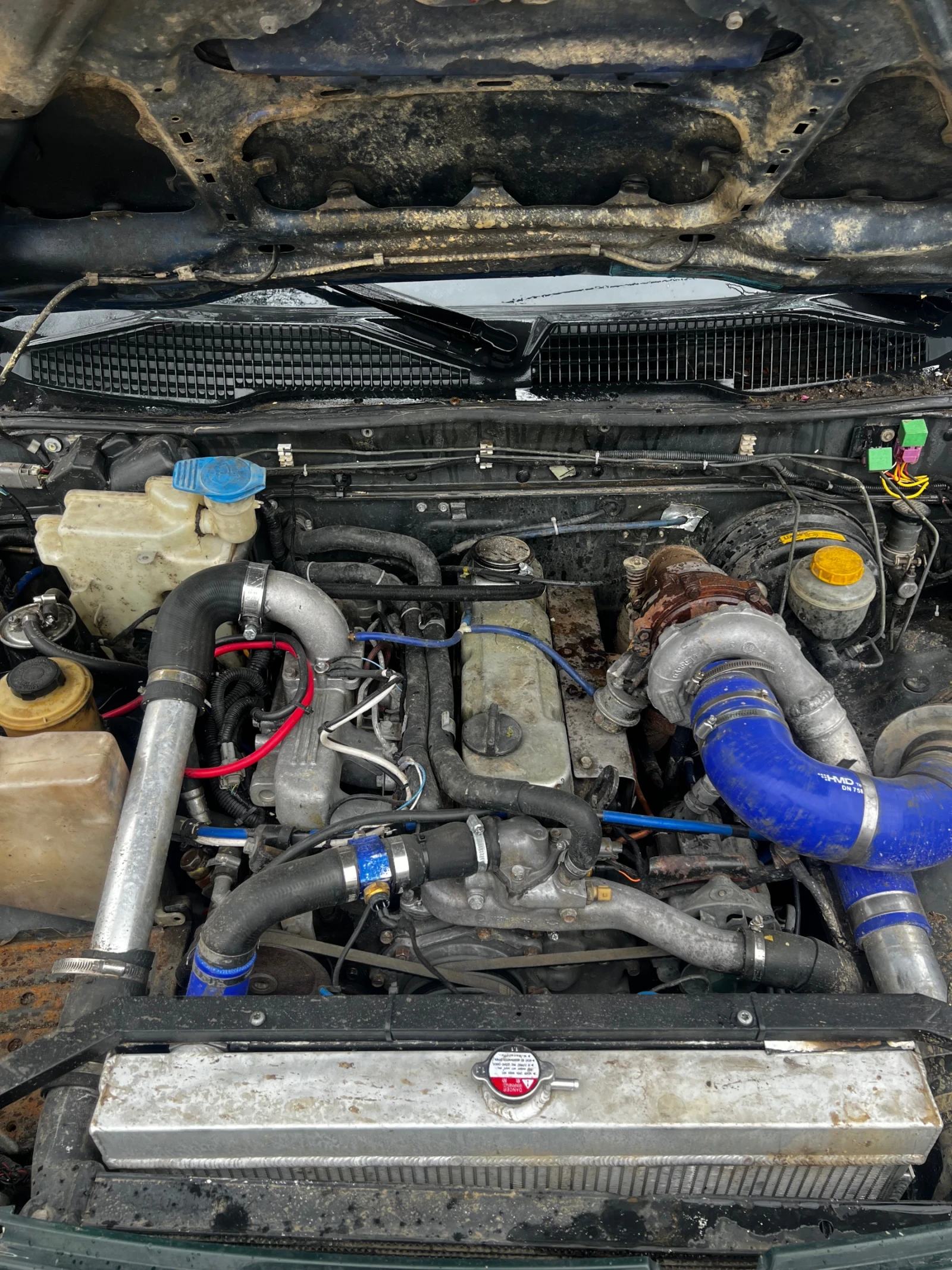 Nissan Terrano, снимка 14 - Автомобили и джипове - 54264086