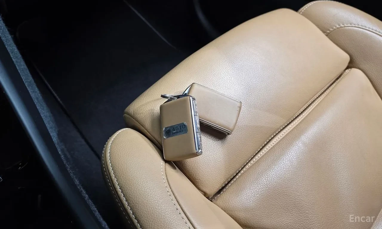 Volvo XC40 T4 AWD / INSCRIPTION / HARMAN-KARDON / 360 / PANO, снимка 11 - Автомобили и джипове - 54769479