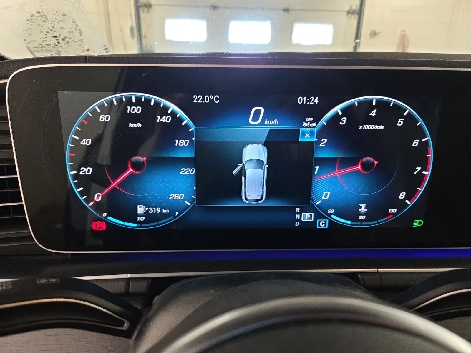 Mercedes-Benz GLE 350 ДИСТРОНИК * ОБДУХВАНЕ * ПАНОРАМА * 360 * BURMESTER, снимка 12 - Автомобили и джипове - 54999448