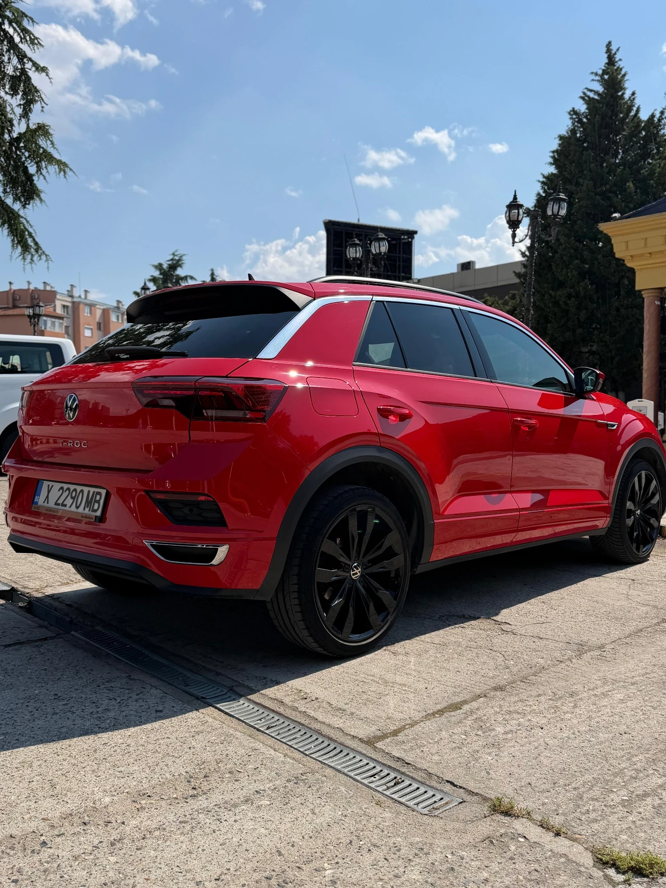 VW T-Roc R- Line, снимка 5 - Автомобили и джипове - 55232562