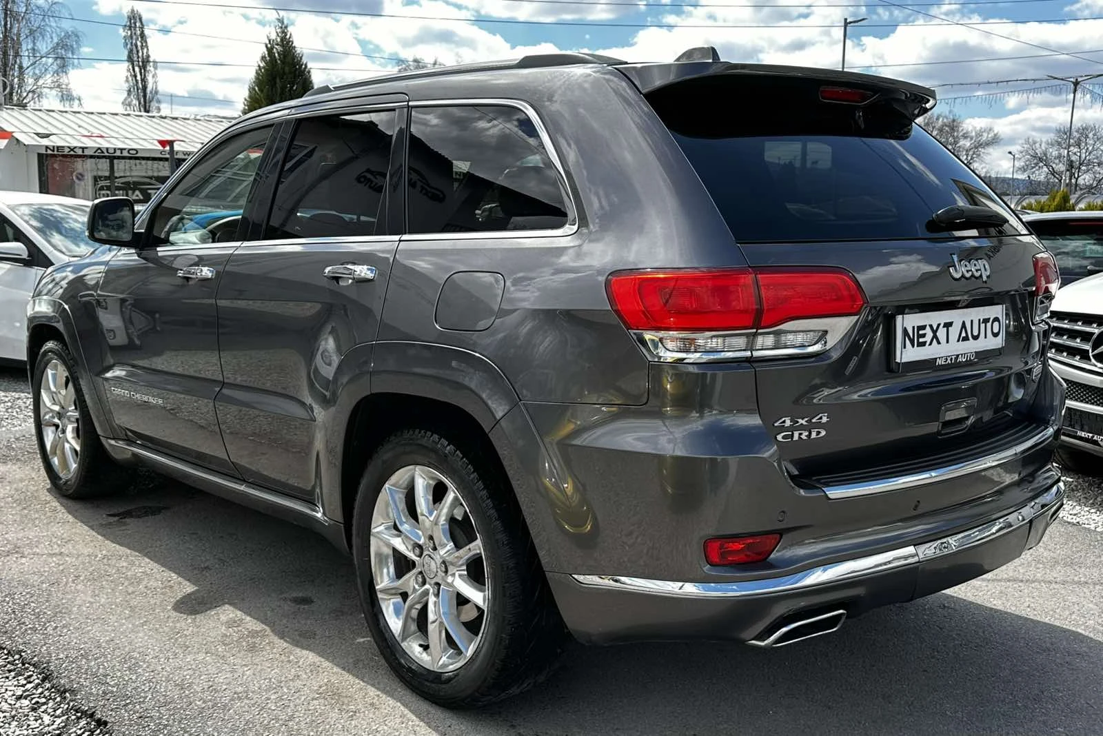 Jeep Grand cherokee 3.0CRD 250HP 4X4 SUMMIT FULL, снимка 7 - Автомобили и джипове - 55299684