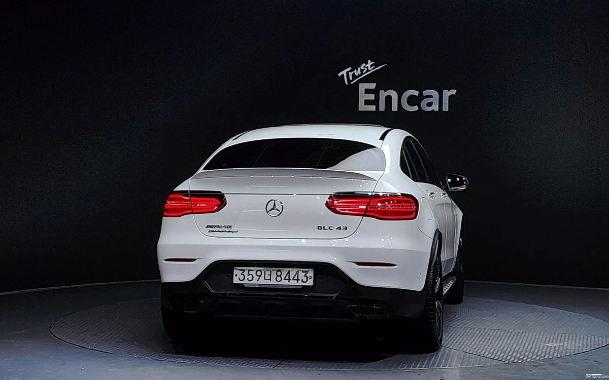 Mercedes-Benz GLC 43 AMG HEAD UP * * CARFAX * * АВТО КРЕДИТ * * , снимка 4 - Автомобили и джипове - 55335788