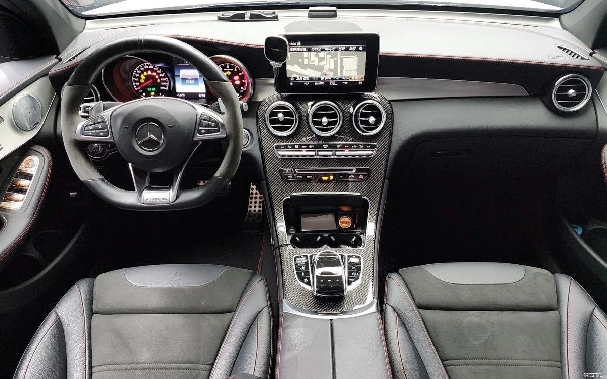 Mercedes-Benz GLC 43 AMG HEAD UP * * CARFAX * * АВТО КРЕДИТ * * , снимка 6 - Автомобили и джипове - 55335788