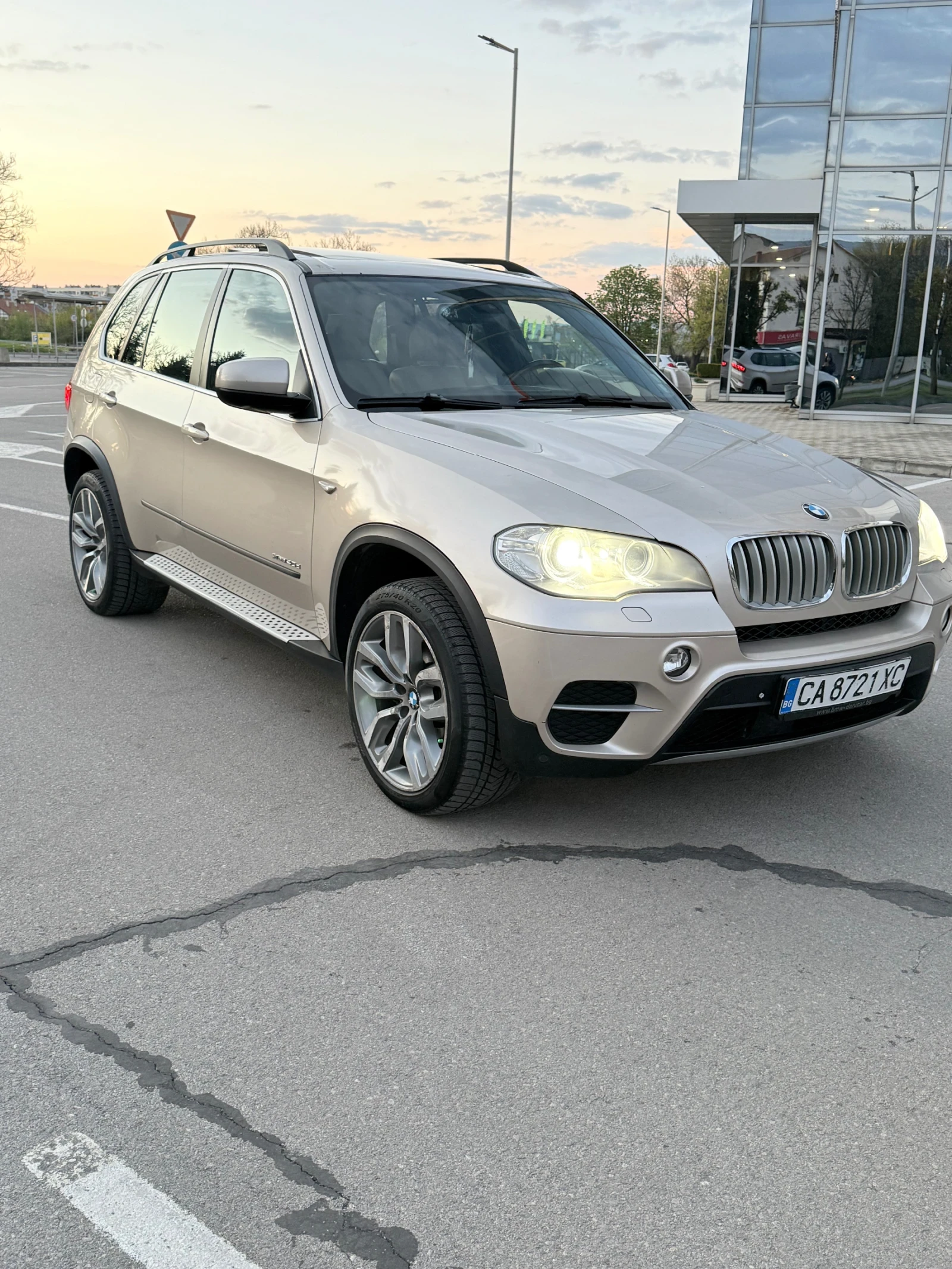 BMW X5, снимка 2 - Автомобили и джипове - 55611374