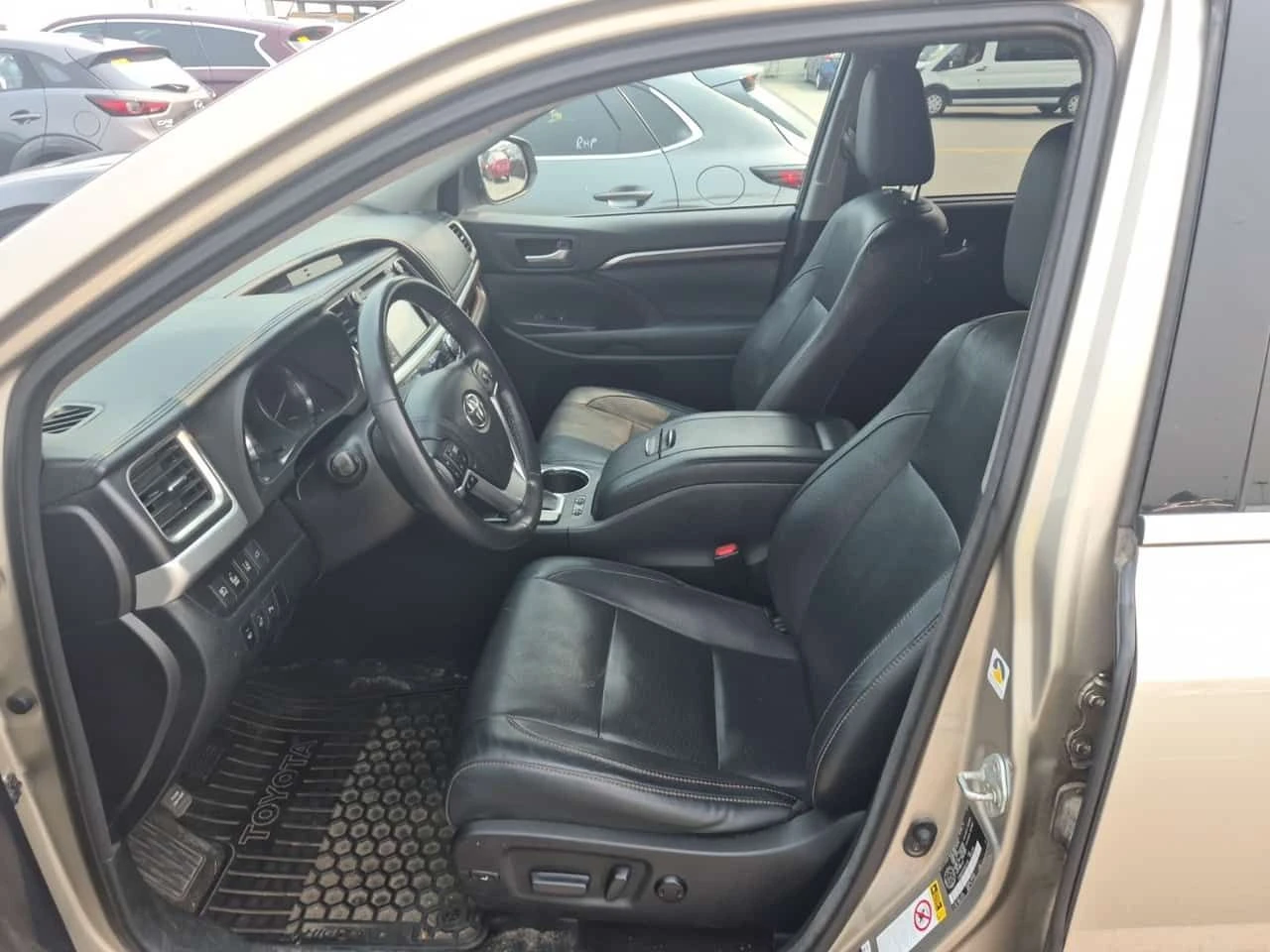 Toyota Highlander * HYBRID LIMITED * CARFAX * , снимка 5 - Автомобили и джипове - 55616048