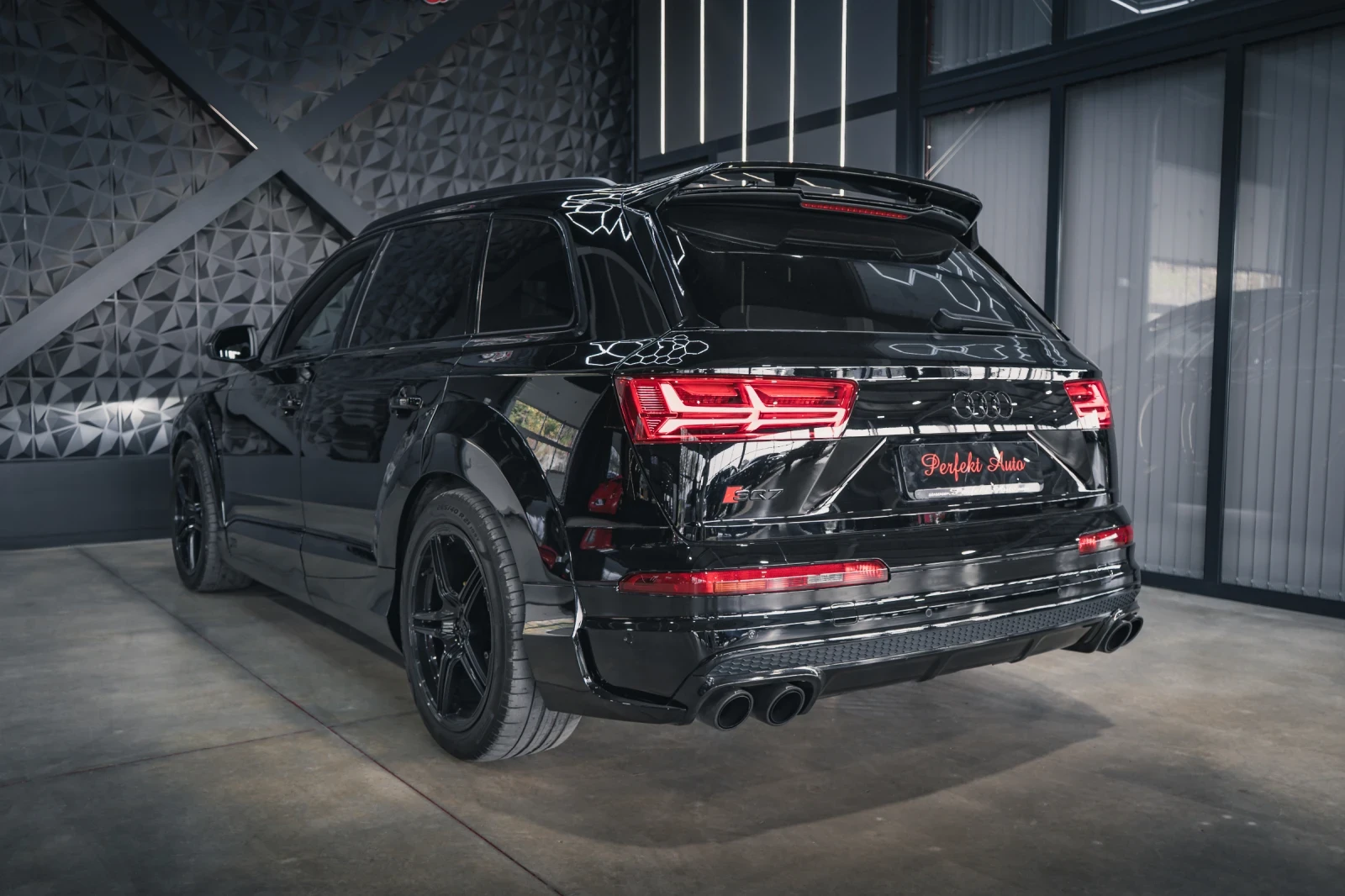 Audi SQ7 ABT EDITION * BOSE* LED �����* HEAD UP* TV* ������ | Mobile.bg � ����������� 4