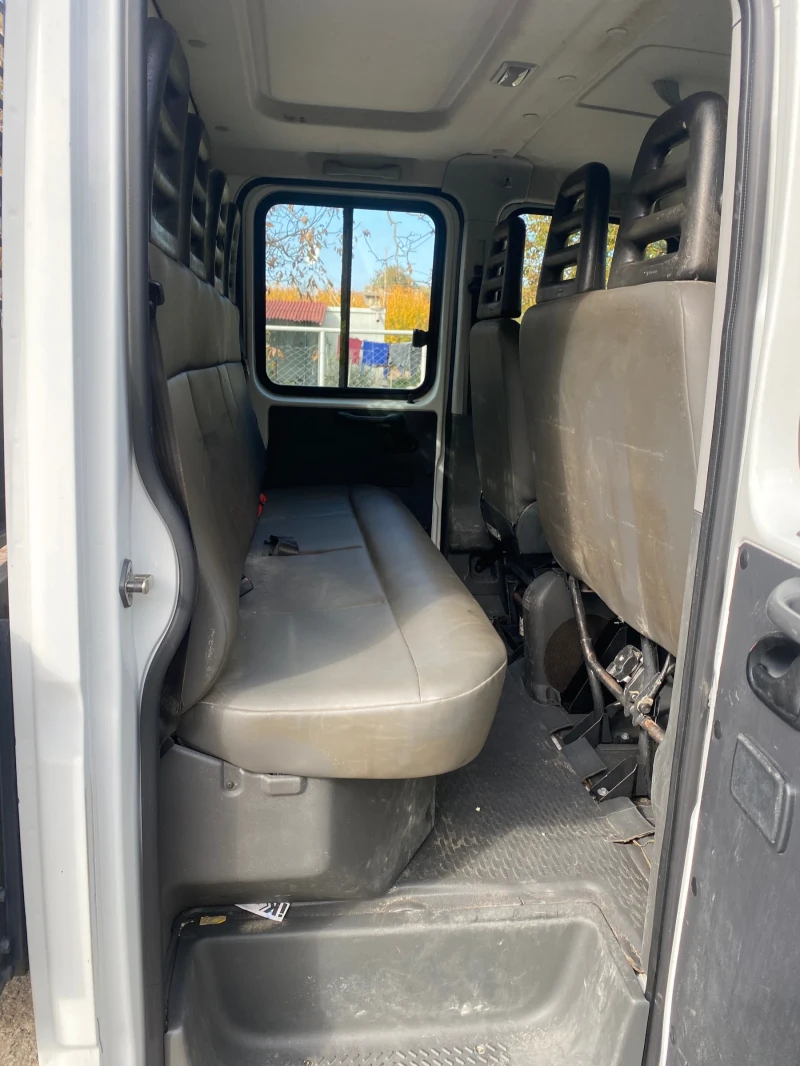 Iveco Daily 3.0D, снимка 8 - Бусове и автобуси - 47785115